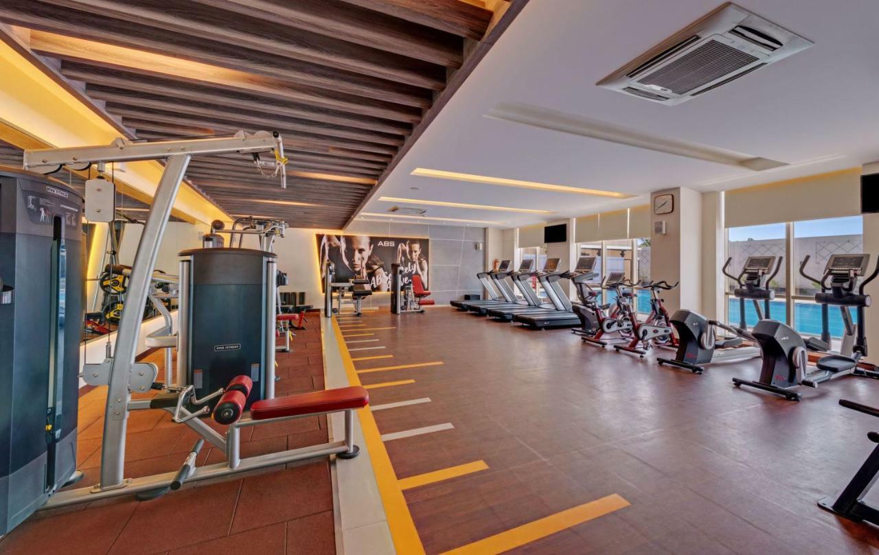 The Fern Residency Karad Otel Dış mekan fotoğraf
